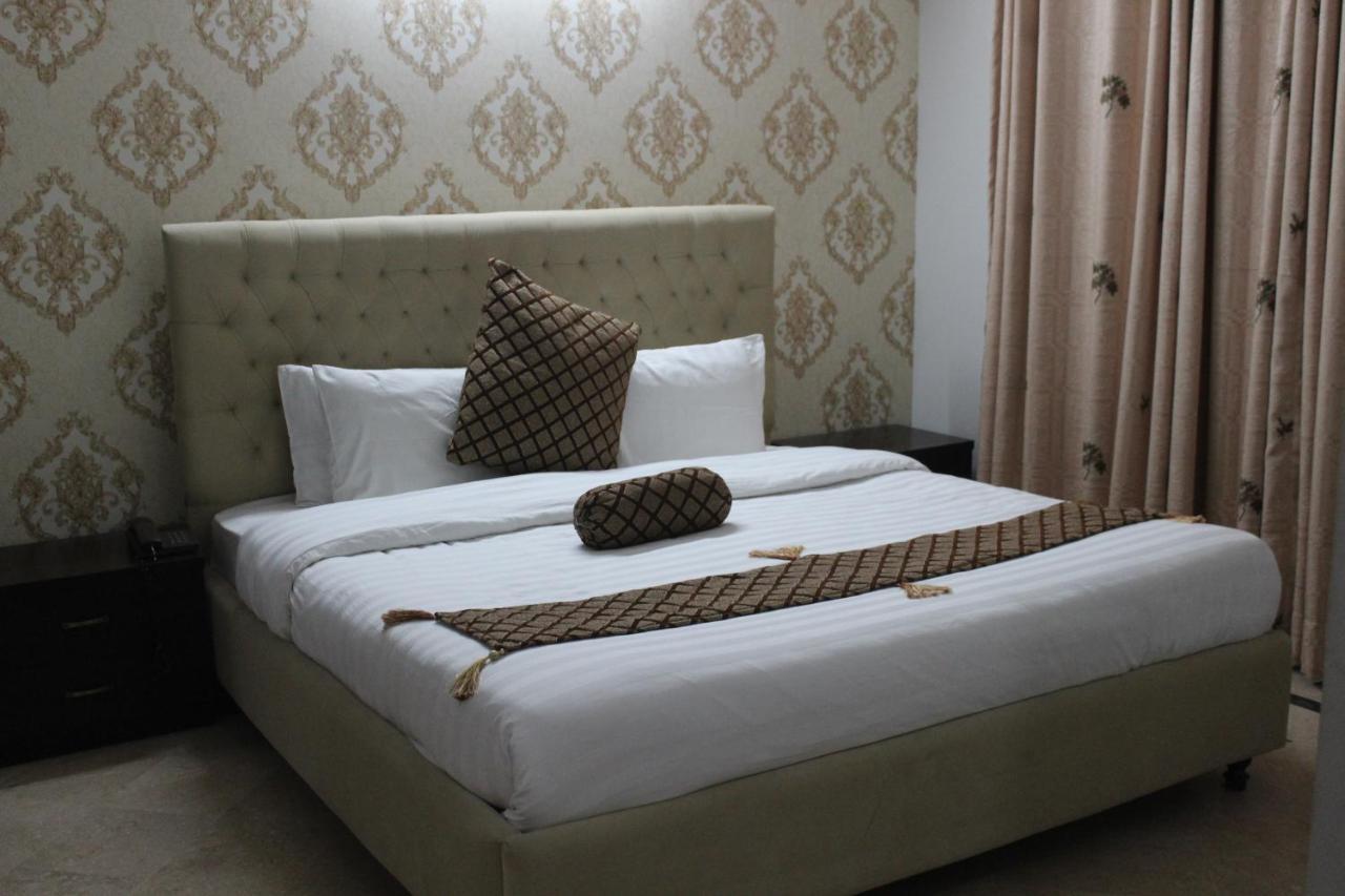Royal Luxus Guest House Islamabad Exterior foto